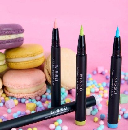 Kit Plumín Delineador Para Ojos Tonos Pastel Bissú 8pz